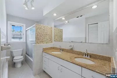 177 Truman Terrace, Paramus, NJ 07652 - Photo 15