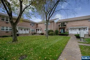 636 Godwin Ave 9A, Midland Park, NJ 07432 - Photo 1