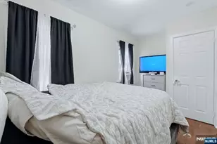 239 19th St, Newark, NJ 07103 - Photo 9