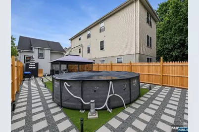 239 19th Street, Newark, NJ 07103 - Photo 17