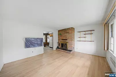 27 Oswego Avenue, Oakland, NJ 07436 - Photo 3