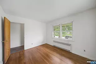 27 Oswego Ave, Oakland, NJ 07436 - Photo 11