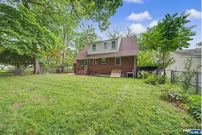 27 Oswego Avenue, Oakland, NJ 07436 - Photo 33