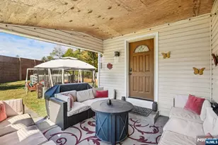 369 Queens Ct, Ridgewood, NJ 07450 - Photo 23