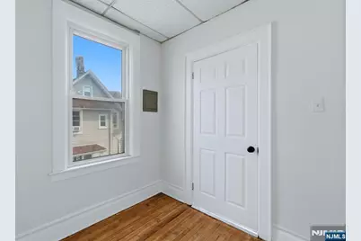 250 Elmwood Avenue, East Orange, NJ 07018 - Photo 19