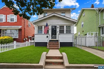 7 Laurel Place, East Rutherford, NJ 07073 - Photo 1