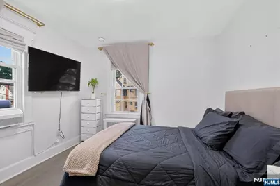 7 Laurel Place, East Rutherford, NJ 07073 - Photo 25