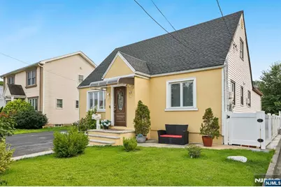 158 Charlton Avenue, Lodi, NJ 07644 - Photo 27