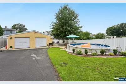 158 Charlton Avenue, Lodi, NJ 07644 - Photo 25