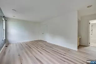 503 Timber Oaks Road 503, Edison, NJ 08820 - Photo 25
