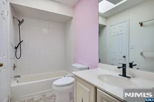 503 Timber Oaks Road 503, Edison, NJ 08820 - Photo 29