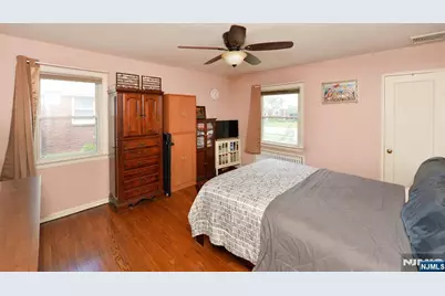 4-12 Kenneth Avenue, Fair Lawn, NJ 07410 - Photo 11