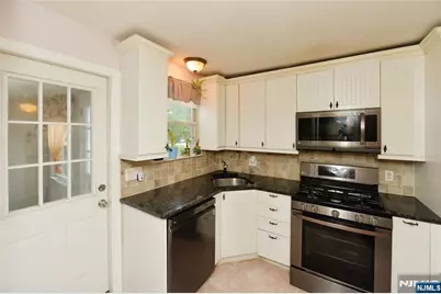 4-12 Kenneth Avenue, Fair Lawn, NJ 07410 - Photo 5
