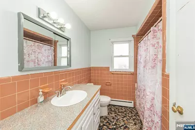 48 Whittaker Avenue 1 #1, Woodland Park, NJ 07424 - Photo 13