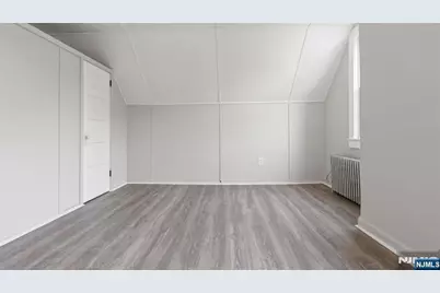 385 Stephens Street, Belleville, NJ 07109 - Photo 23