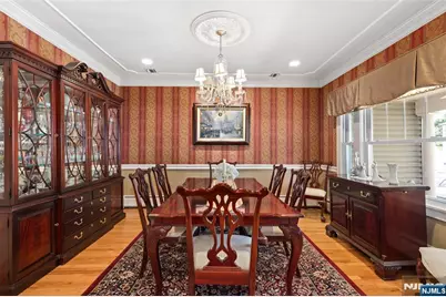 252 Springfield Avenue, Hasbrouck Heights, NJ 07604 - Photo 5