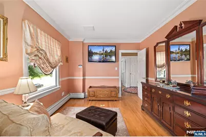 252 Springfield Avenue, Hasbrouck Heights, NJ 07604 - Photo 25
