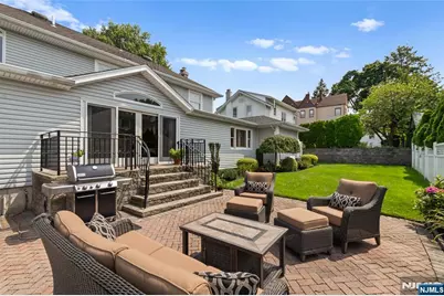 252 Springfield Avenue, Hasbrouck Heights, NJ 07604 - Photo 37
