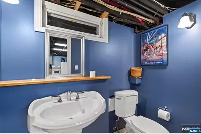 252 Springfield Avenue, Hasbrouck Heights, NJ 07604 - Photo 35