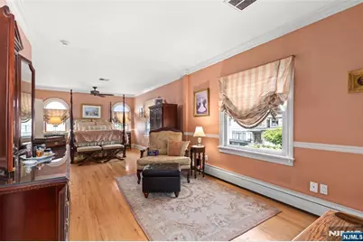 252 Springfield Avenue, Hasbrouck Heights, NJ 07604 - Photo 23