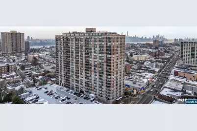 770 Anderson Avenue 21H #21H, Cliffside Park, NJ 07010 - Photo 1