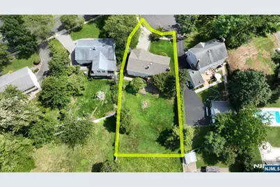 459 Tulane Court, Paramus, NJ 07652 - Photo 27