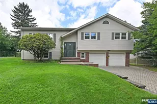 459 Tulane Ct, Paramus, NJ 07652 - Photo 1