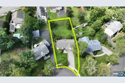 459 Tulane Court, Paramus, NJ 07652 - Photo 25