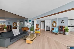 7004 Blvd E 10E, Guttenberg, NJ 07093 - Photo 5