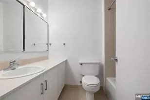 7004 Blvd E 10E, Guttenberg, NJ 07093 - Photo 25