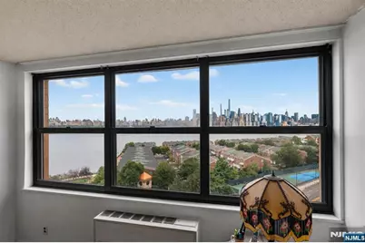 7004 Boulevard E 10E #10E, Guttenberg, NJ 07093 - Photo 21