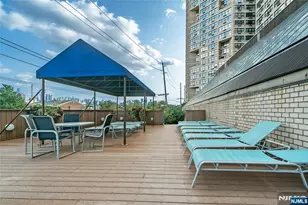 7004 Blvd E 10E, Guttenberg, NJ 07093 - Photo 33