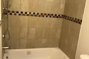 637-639 Parker 2, Newark, NJ 07104 - Photo 5
