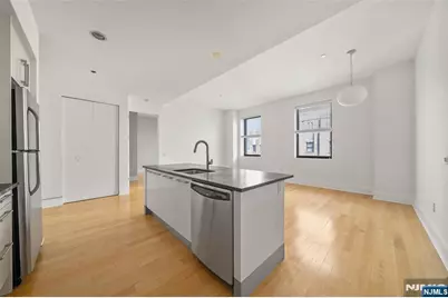4 Beacon Way 1804 #1804, Jersey City, NJ 07304 - Photo 15