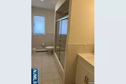 523 2nd 2Fl #2FL, Palisades Park, NJ 07650 - Photo 5