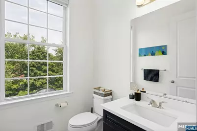 62 Parkside Lane 1105 #1105, Teaneck Township, NJ 07666 - Photo 31