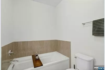 62 Parkside Lane 1105 #1105, Teaneck Township, NJ 07666 - Photo 21