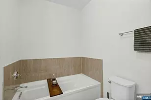 62 Parkside Ln 1105, Teaneck Township, NJ 07666 - Photo 21