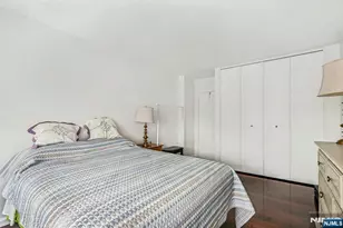 2000 Linwood Ave 16V, Fort Lee, NJ 07024 - Photo 19