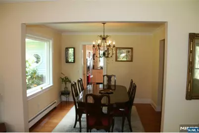 452 Glendale Road, Wyckoff Township, NJ 07481 - Photo 5