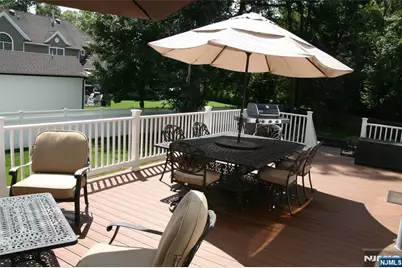 452 Glendale Road, Wyckoff Township, NJ 07481 - Photo 13