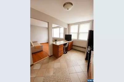 106 Chestnut Street, Garfield, NJ 07026 - Photo 3