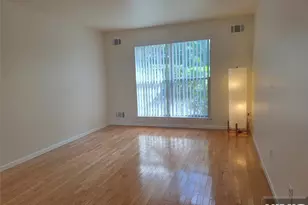 240 Village Circle Dr 1131, Fort Lee, NJ 07024 - Photo 31