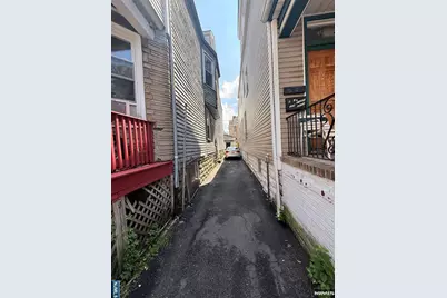 246 Halsted Street, East Orange, NJ 07018 - Photo 3