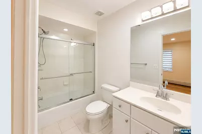 44 Delia Boulevard B #B, Palisades Park, NJ 07650 - Photo 13