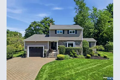 7 Asmus Road, Closter, NJ 07624 - Photo 1