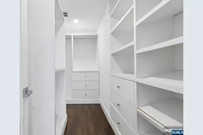 14 Valley Place, Edgewater, NJ 07020 - Photo 23