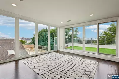 14 Valley Place, Edgewater, NJ 07020 - Photo 27