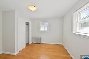 425 New Milford Ave, Dumont, NJ 07628 - Photo 15
