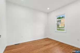 7 Franklin Ave, Montclair, NJ 07042 - Photo 23